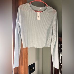 PacSun large  blue long sleeve crop top